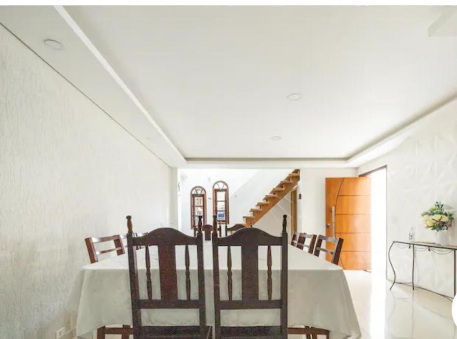 Quarto Em Casa Da Familia Anton Sao Jose dos Pinhais Ngoại thất bức ảnh